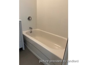 Bachelor apartment for rent in ETOBICOKE      