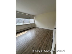 Bachelor apartment for rent in ETOBICOKE      