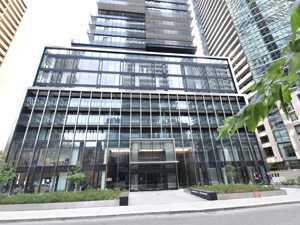 Rental High-rise 61 Charles St E, Toronto, ON