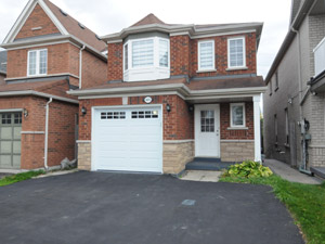 3+ Bedroom apartment for rent in PICKERING 