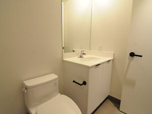 Bachelor apartment for rent in TORONTO   