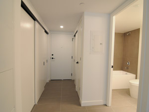 Bachelor apartment for rent in TORONTO   