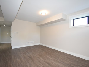2 Bedroom apartment for rent in EAST YORK