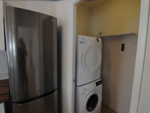 1 Bedroom apartment for rent in TORONTO     