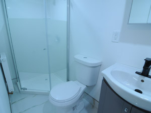 Room / Shared apartment for rent in YORK