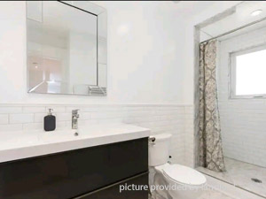 3+ Bedroom apartment for rent in TORONTO