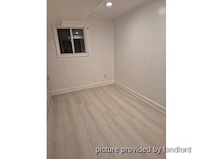 Room / Shared apartment for rent in MISSISSAUGA