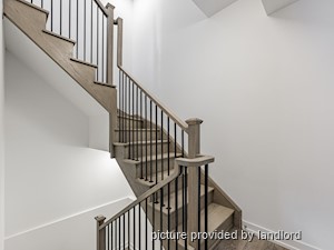 Room / Shared apartment for rent in TORONTO