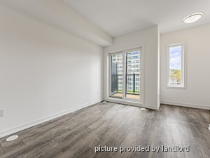 Room / Shared apartment for rent in TORONTO