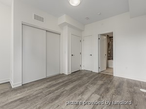 Room / Shared apartment for rent in TORONTO