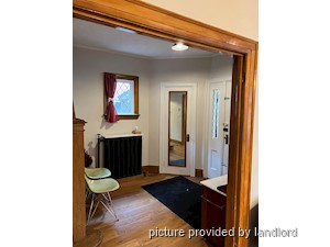 Room / Shared apartment for rent in TORONTO