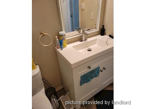Room / Shared apartment for rent in CAMBRIDGE