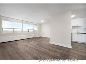 Bachelor apartment for rent in Etobicoke