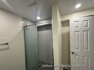 Bachelor apartment for rent in VAUGHAN