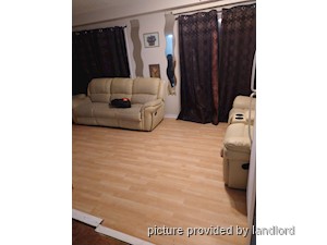 Room / Shared apartment for rent in BRAMPTON
