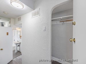 Bachelor apartment for rent in TORONTO