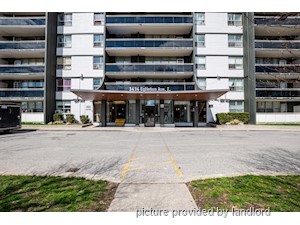 3+ Bedroom apartment for rent in Scarborough
