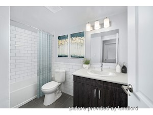 Bachelor apartment for rent in Etobicoke