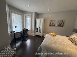 Room / Shared apartment for rent in TORONTO