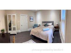 Room / Shared apartment for rent in TORONTO