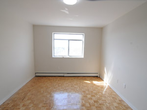 3+ Bedroom apartment for rent in ETOBICOKE 