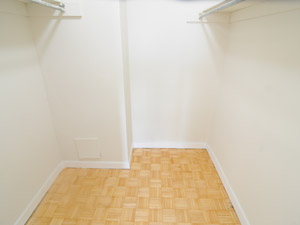 3+ Bedroom apartment for rent in ETOBICOKE 