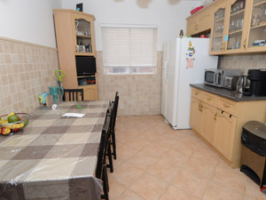 Room / Shared apartment for rent in TORONTO