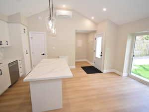 2 Bedroom apartment for rent in Toronto