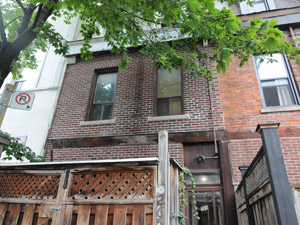 Bachelor apartment for rent in TORONTO 
