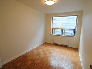 1 Bedroom apartment for rent in EAST YORK   