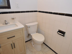 Bachelor apartment for rent in ETOBICOKE  