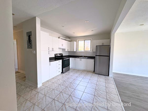 3+ Bedroom apartment for rent in YORK  