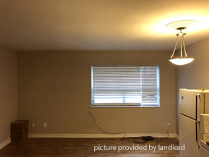 Bachelor apartment for rent in EAST YORK