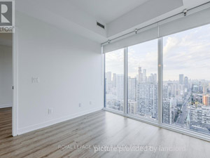 2 Bedroom apartment for rent in TORONTO