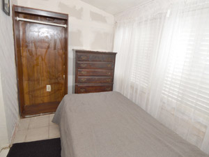 Room / Shared apartment for rent in York 