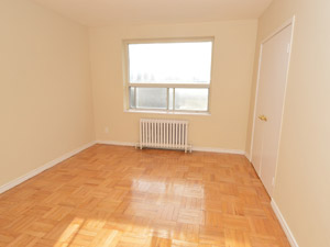 1 Bedroom apartment for rent in ETOBICOKE 
