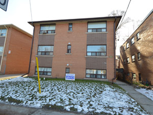 2 Bedroom apartment for rent in EAST YORK    