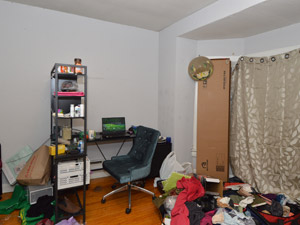 Room / Shared apartment for rent in Toronto 