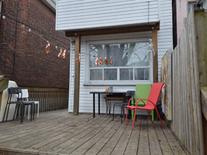 Room / Shared apartment for rent in Toronto 