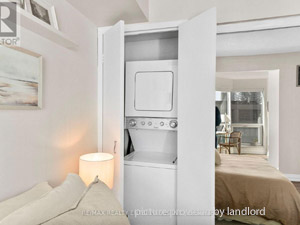 1 Bedroom apartment for rent in Toro0nto 