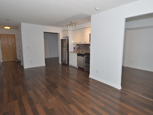 2 Bedroom apartment for rent in Toronto 