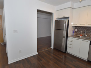 2 Bedroom apartment for rent in Toronto 