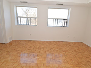 2 Bedroom apartment for rent in EAST YORK  
