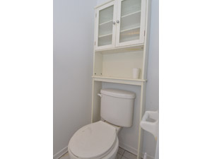 2 Bedroom apartment for rent in EAST YORK  