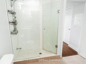 2 Bedroom apartment for rent in Etobicoke           