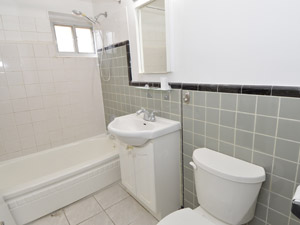 3+ Bedroom apartment for rent in NORTH YORK 