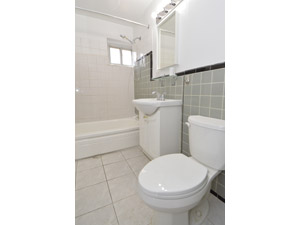 3+ Bedroom apartment for rent in NORTH YORK 