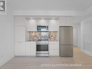 3+ Bedroom apartment for rent in Etobicoke 