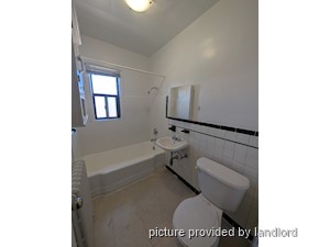 Bachelor apartment for rent in Toronto