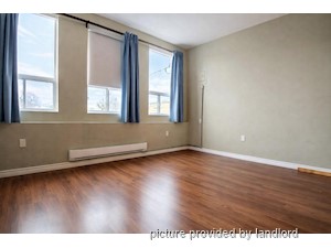 Bachelor apartment for rent in TORONTO
